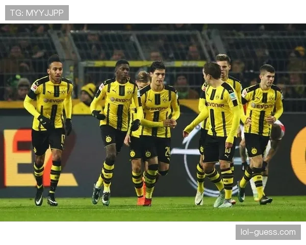 斯图加特2-0战胜波鸿，吉拉西梅开二度领跑射手榜